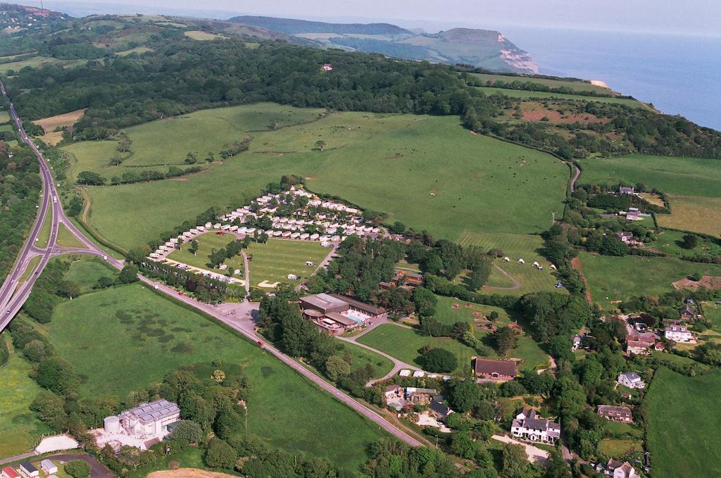 Newlands Holidays Bridport Exterior foto